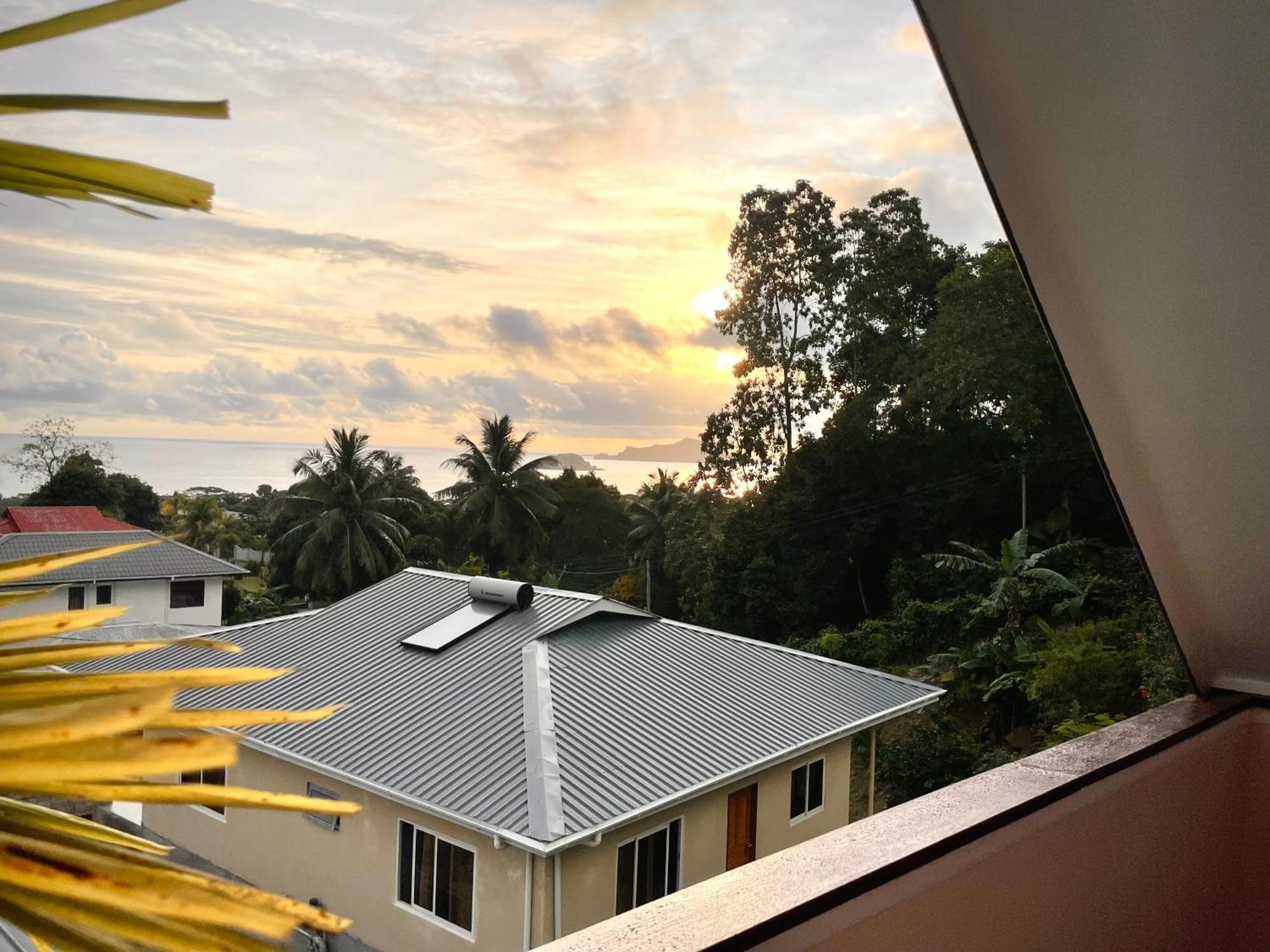 Belle Montagne Holiday Apartments Grand Anse  Bagian luar foto